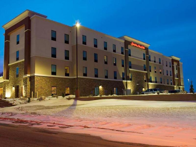 Hampton Inn & Suites Bismarck Northwest Экстерьер фото