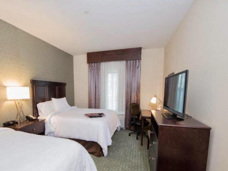 Hampton Inn & Suites Bismarck Northwest Экстерьер фото